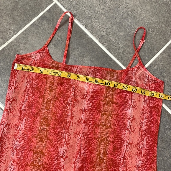 Victoria’s Secret Rare 2000 Snake skin sheer Slip size Small - Picture 8 of 11